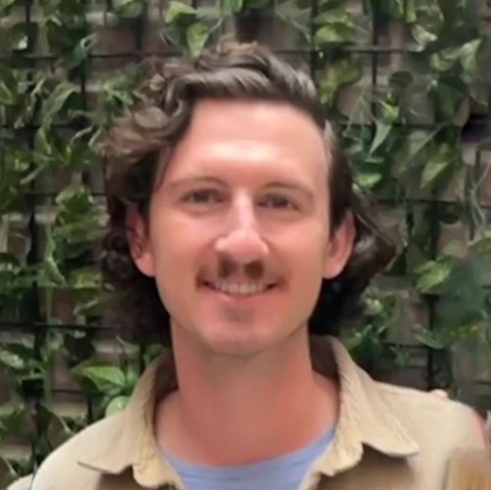 Meet your Posher, Mike
